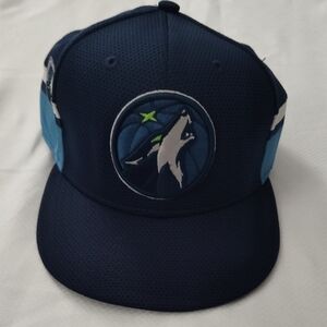 New Era Navy Blue 9FIFTY Cap Men's Minnesota Timberwolves Snap Back Cap